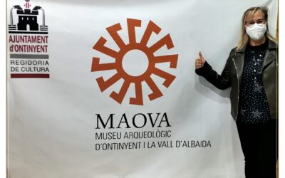 María Gómez, la artista especialista en la iconografía del Camino del Santo Grial
